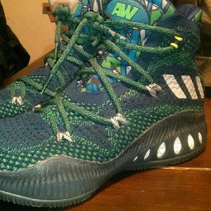 Adidas Andrew Wiggins signature basketball sneaker